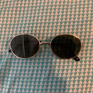 Groovy round glasses